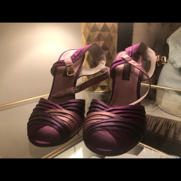 Shoes - Picture 2 of 2